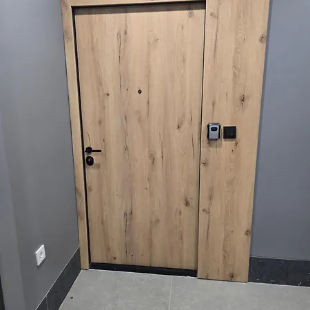 Samy Free Garaza,top Pogled,blizu Staze Apartman Bjelašnica