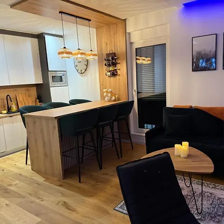 Samy Free Garaza,top Pogled,blizu Staze Apartman *
